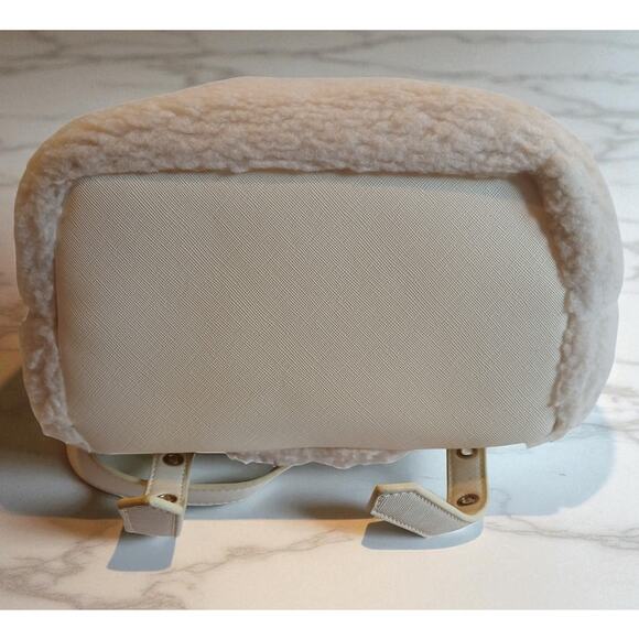 EUC Backpack Samantha Thavasa Petit Choice Ivory Fluffy Sherpa MSRP: $450 - Picture 10 of 14